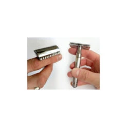 Edwin Jagger DE89 Chrome DE Safety Razor (Closed Comb) -Pure Living Deals Store howtoholdde 7 1